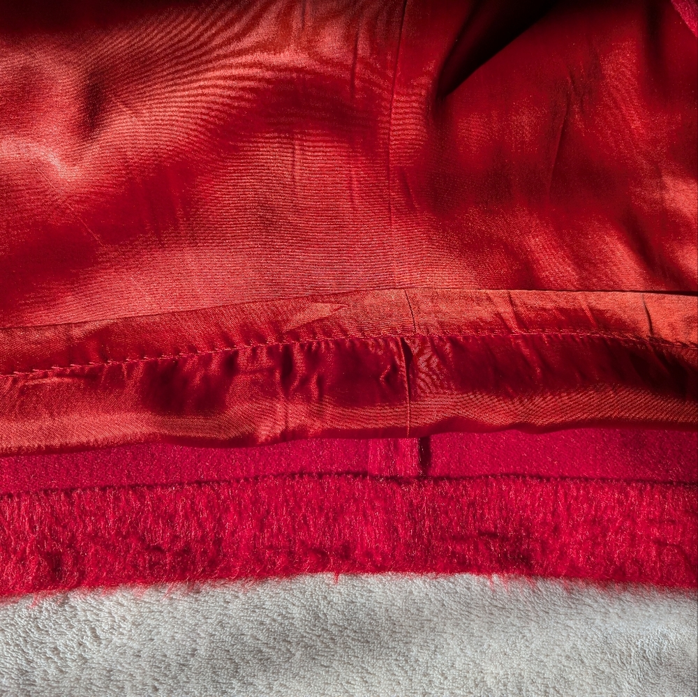 Vintage Red Women's Coat with Large Buttons, late 60s-70s. - Picture 15 of 15